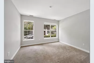 500 Admirals Way #106, Philadelphia, PA 19146 - Photo 11
