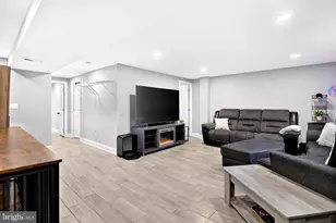 2908 Walnut Hill St, Philadelphia, PA 19152 - Photo 29