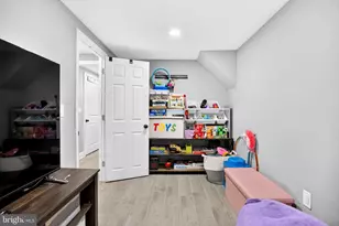 2908 Walnut Hill St, Philadelphia, PA 19152 - Photo 31
