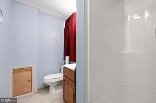 1905 Tustin St, Philadelphia, PA 19152 - Photo 21
