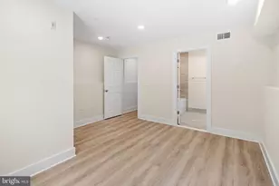 5217 Warren St, Philadelphia, PA 19131 - Photo 11
