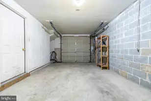 307 Thyme Ln, Philadelphia, PA 19128 - Photo 25
