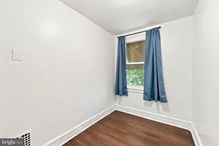 2550 Carroll St, Philadelphia, PA 19142 - Photo 17