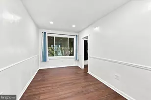2550 Carroll St, Philadelphia, PA 19142 - Photo 9