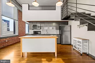 1027 Arch St, Philadelphia, PA 19107 - Photo 9