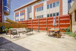 1206 E Susquehanna Ave, Philadelphia, PA 19125 - Photo 5