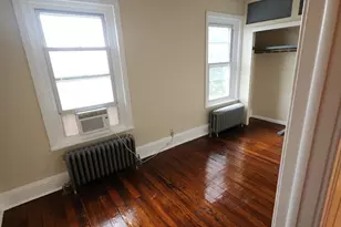 2210 E York St, Philadelphia, PA 19125 - Photo 9