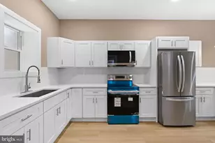 2131 S Alden St, Philadelphia, PA 19143 - Photo 15