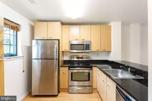 2 Leverington Ave, Philadelphia, PA 19127 - Photo 3