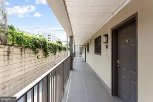 2 Leverington Ave, Philadelphia, PA 19127 - Photo 23