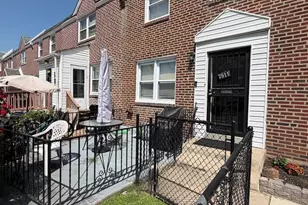 7511 Sherwood Rd, Philadelphia, PA 19151 - Photo 3