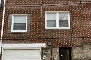7511 Sherwood Rd, Philadelphia, PA 19151 - Photo 5