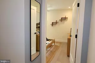 166 W Laurel St, Philadelphia, PA 19123 - Photo 19
