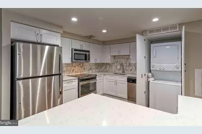 1815 John F Kennedy Boulevard #514, Philadelphia, PA 19103 - Photo 3