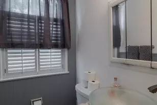 1108 Locust St, Philadelphia, PA 19107 - Photo 11