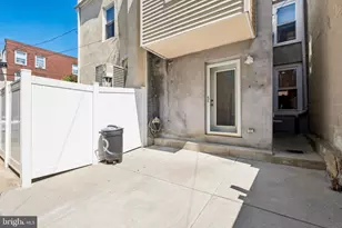 2062 St Albans St, Philadelphia, PA 19146 - Photo 19