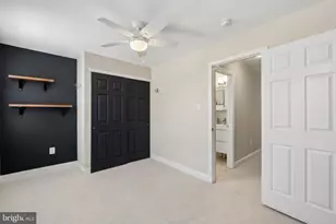 2062 St Albans St, Philadelphia, PA 19146 - Photo 23