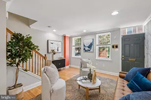 2062 St Albans St, Philadelphia, PA 19146 - Photo 3