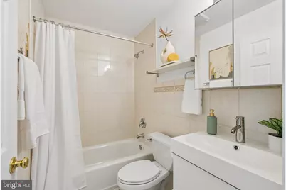 2062 Saint Albans Street, Philadelphia, PA 19146 - Photo 27