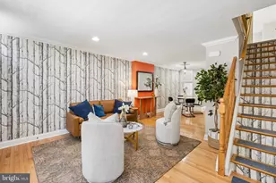 2062 St Albans St, Philadelphia, PA 19146 - Photo 5