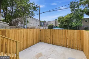 2237 N 16th St, Philadelphia, PA 19132 - Photo 9