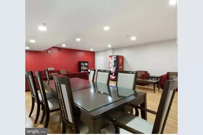1324 Locust Street #1428, Philadelphia, PA 19107 - Photo 15