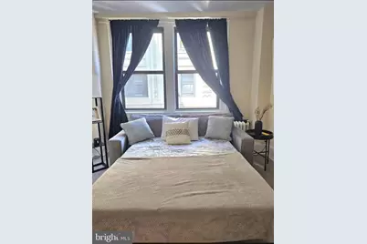 1324 Locust Street #1428, Philadelphia, PA 19107 - Photo 5