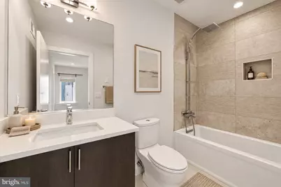 2542 Graduate Square, Philadelphia, PA 19146 - Photo 9