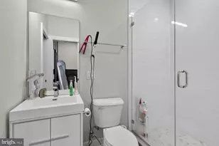 257 N 3rd St, Philadelphia, PA 19106 - Photo 13