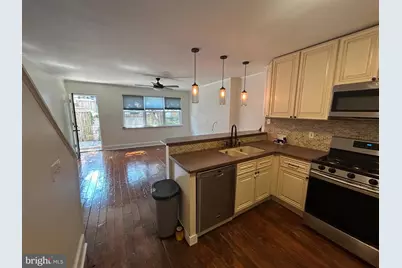 748 S Harshaw Street, Philadelphia, PA 19146 - Photo 5