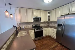 748 S Harshaw St, Philadelphia, PA 19146 - Photo 9