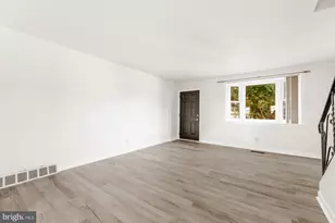 8713 Jackson St, Philadelphia, PA 19136 - Photo 3