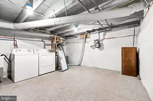 2645 Webb St, Philadelphia, PA 19125 - Photo 39