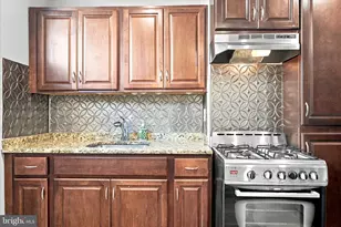 2645 Webb St, Philadelphia, PA 19125 - Photo 5