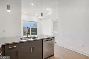 1731 Tilghman St, Philadelphia, PA 19122 - Photo 3
