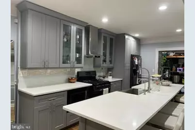 1727 S 4th Street, Philadelphia, PA 19148 - Photo 7