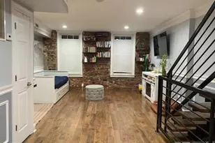 1727 S 4th St, Philadelphia, PA 19148 - Photo 13