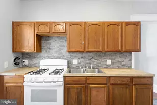 246 W Abbottsford Ave, Philadelphia, PA 19144 - Photo 13