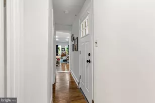 802 S 4th St, Philadelphia, PA 19147 - Photo 11