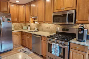 3330 Fordham Rd, Philadelphia, PA 19114 - Photo 9