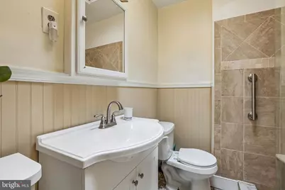 3427 W Queen Lane, Philadelphia, PA 19129 - Photo 23