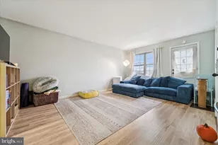 2659 Daphne Rd, Philadelphia, PA 19131 - Photo 9