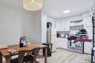 2659 Daphne Rd, Philadelphia, PA 19131 - Photo 3