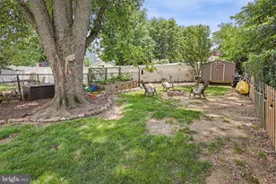 9916 S Canterbury Rd, Philadelphia, PA 19114 - Photo 29