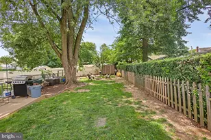 9916 S Canterbury Rd, Philadelphia, PA 19114 - Photo 23