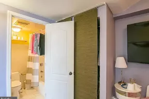 2001 Hamilton St, Philadelphia, PA 19130 - Photo 9
