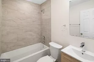 5217 Warren St, Philadelphia, PA 19131 - Photo 9
