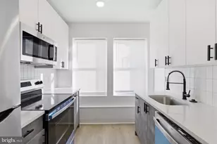 630 W Cumberland St, Philadelphia, PA 19133 - Photo 3