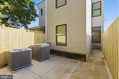 630 W Cumberland Street #1, Philadelphia, PA 19133 - Photo 13