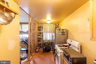 1831 Farrington Rd, Philadelphia, PA 19151 - Photo 11